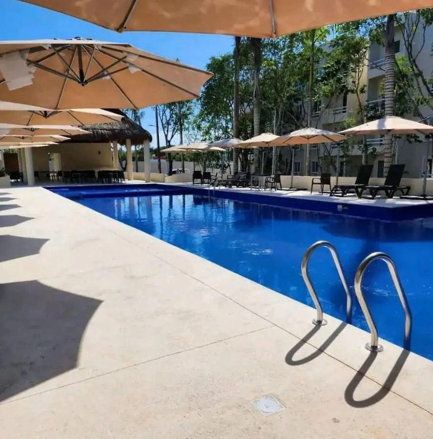 Moderno Departamento Vacacional En Playa Apartment Playa del Carmen